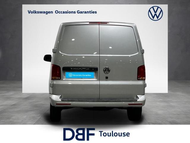 Volkswagen Transporter image 2