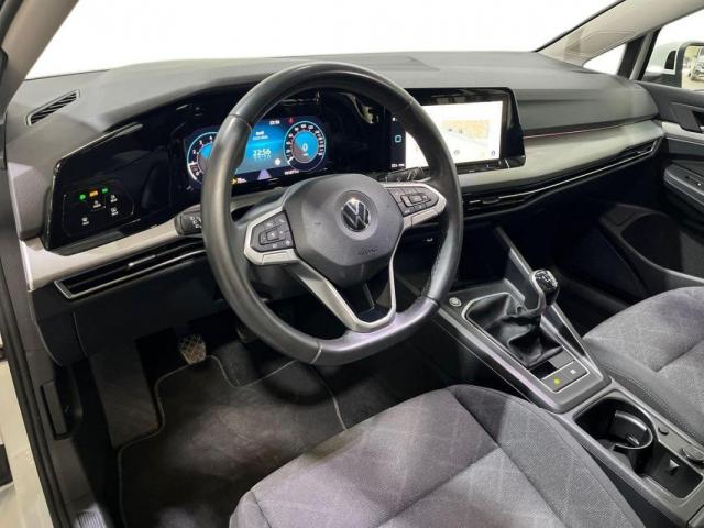 Volkswagen Golf Sw image 2