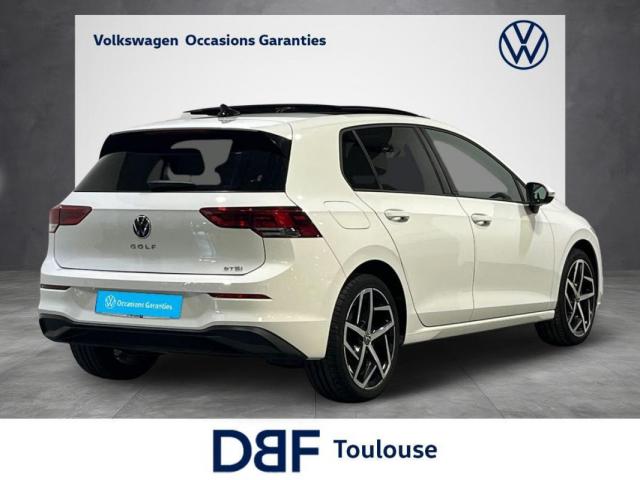 Volkswagen Golf image 8