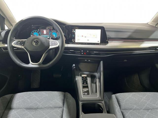 Volkswagen Golf image 4