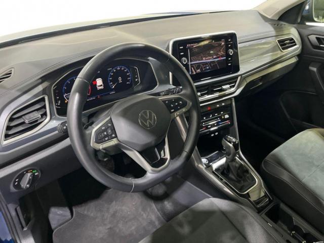 Volkswagen T-Roc image 9