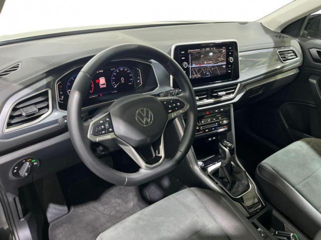 Volkswagen T-Roc image 8