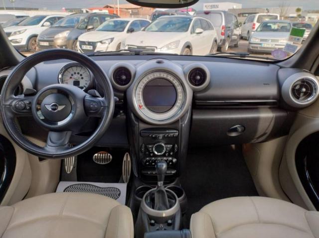 Mini Countryman image 3