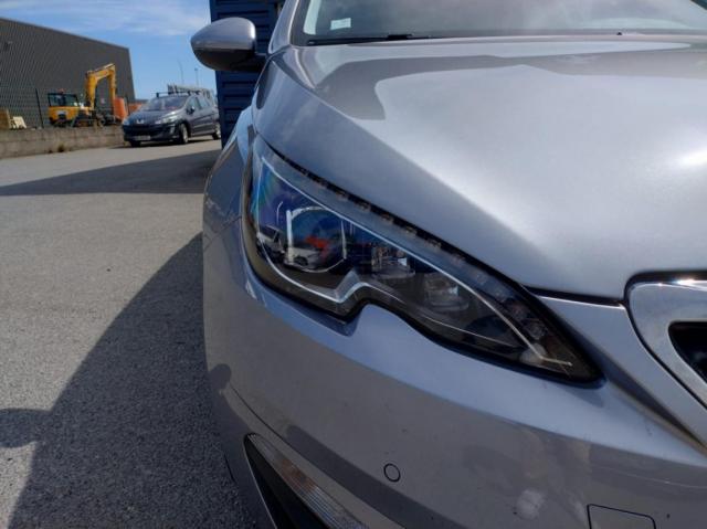 Peugeot 308 image 6