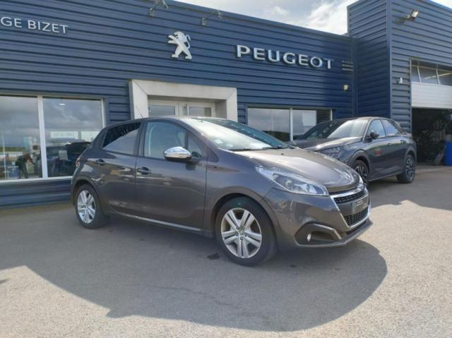 Peugeot 208 image 8