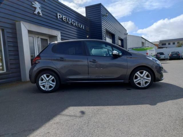 Peugeot 208 image 5