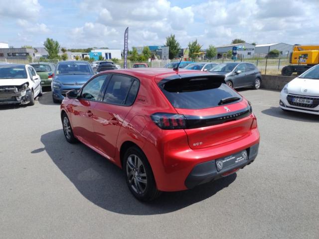 Peugeot 208 image 2