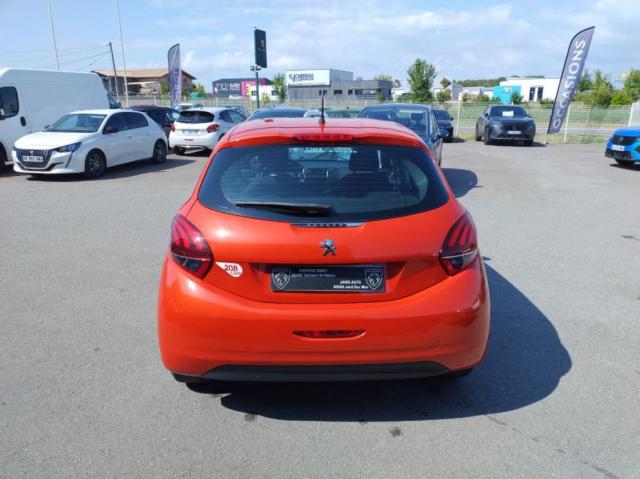 Peugeot 208 image 4
