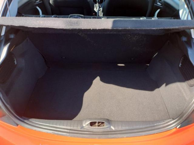 Peugeot 208 image 6