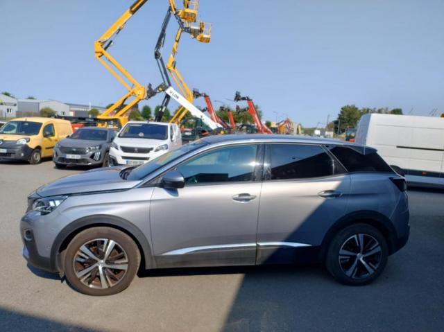 Peugeot 3008 image 8