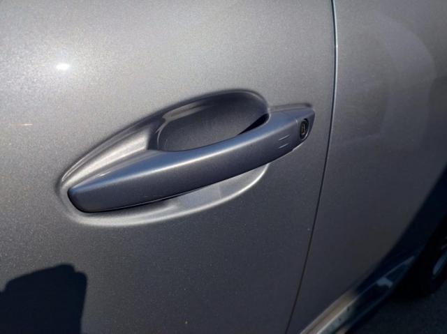 Peugeot 3008 image 1