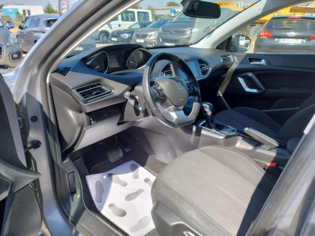 Peugeot 308 image 6
