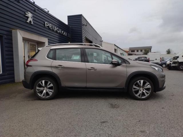 Peugeot 2008 image 9