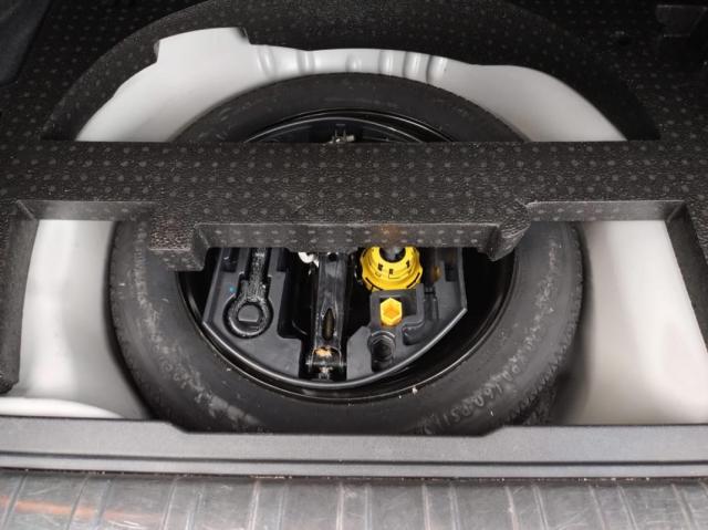 Peugeot 2008 image 9