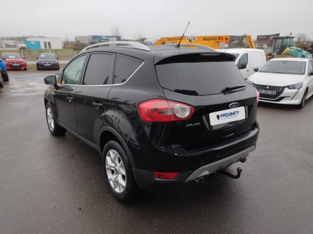 Ford Kuga image 9