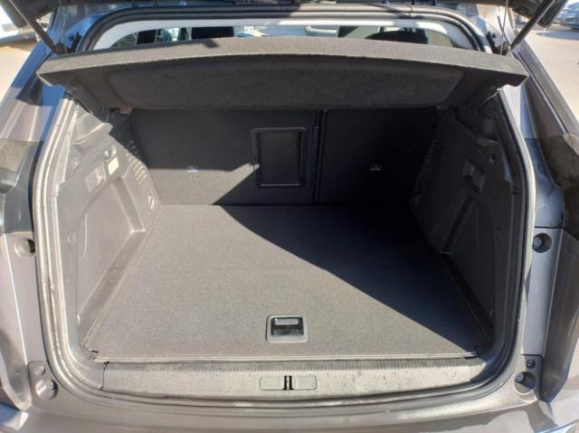 Peugeot 3008 image 2