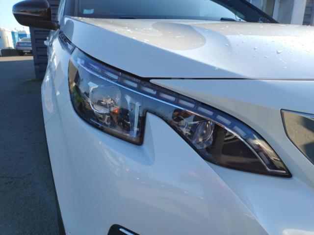 Peugeot 3008 image 1
