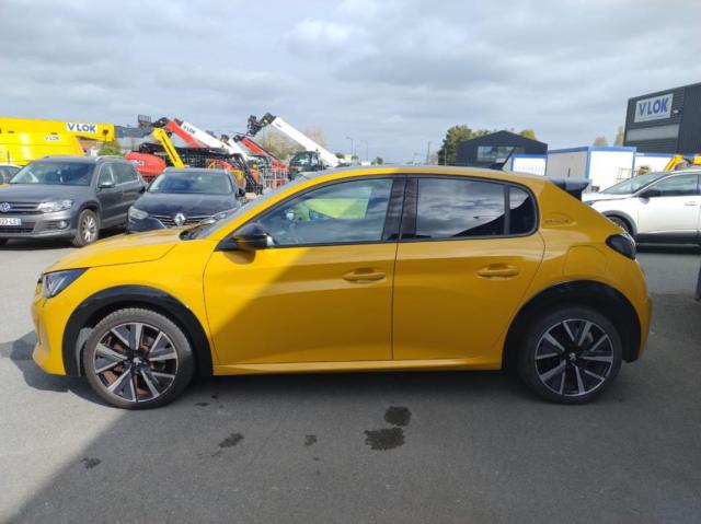 Peugeot 208 image 8