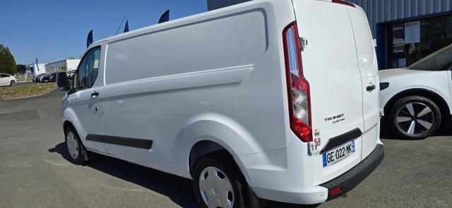 Ford Transit Custom image 3