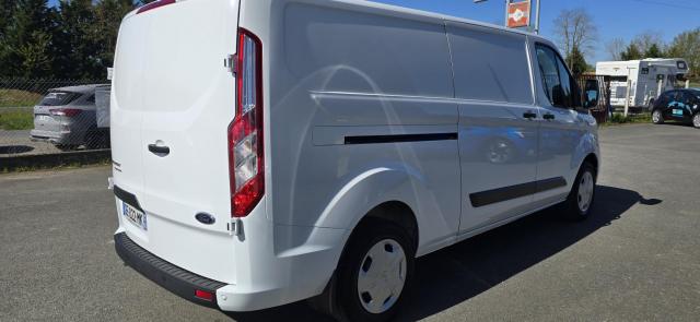 Ford Transit Custom image 8