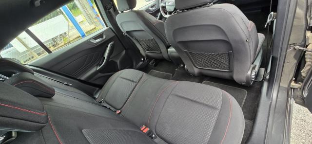 Ford Focus image 7