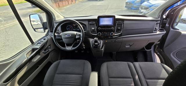 Ford Transit Custom image 2