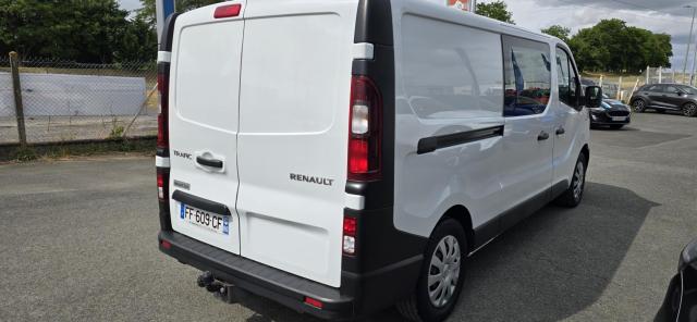 Renault Trafic image 2
