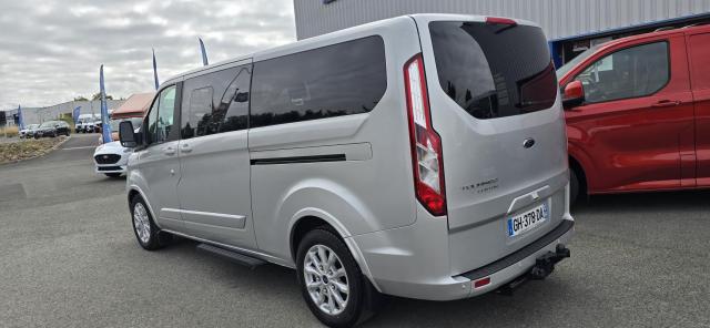 Ford Tourneo image 5