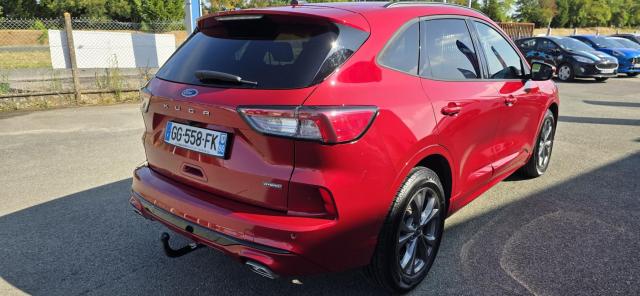 Ford Kuga image 2