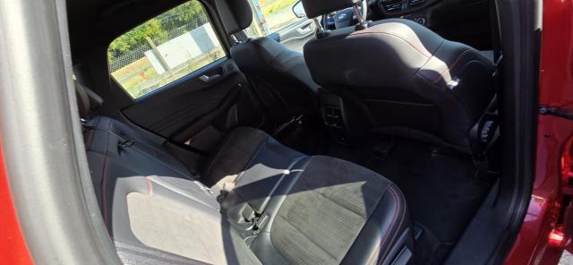 Ford Kuga image 7