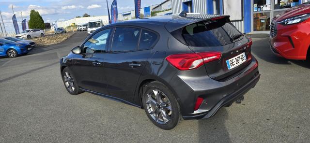 Ford Focus image 2