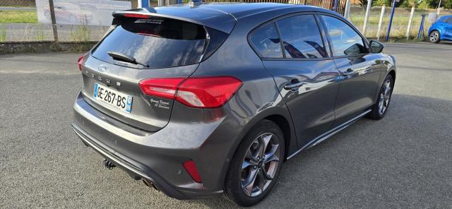 Ford Focus image 3