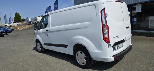 Ford Transit Custom image 4