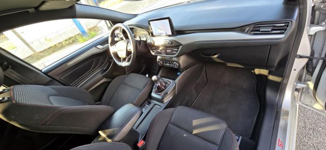 Ford Focus image 6