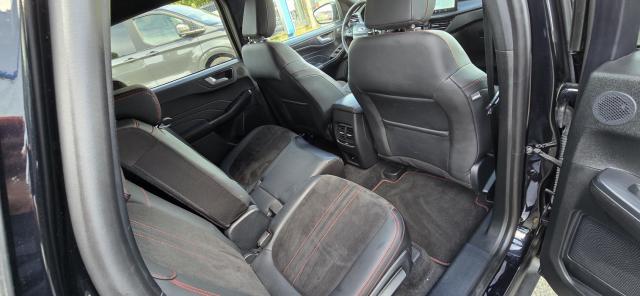 Ford Kuga image 5