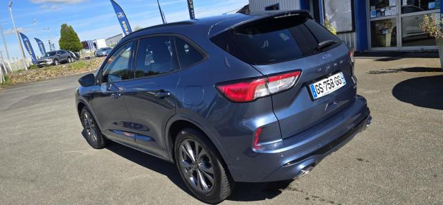 Ford Kuga image 9