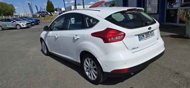 Ford Focus image 7