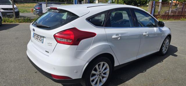 Ford Focus image 3