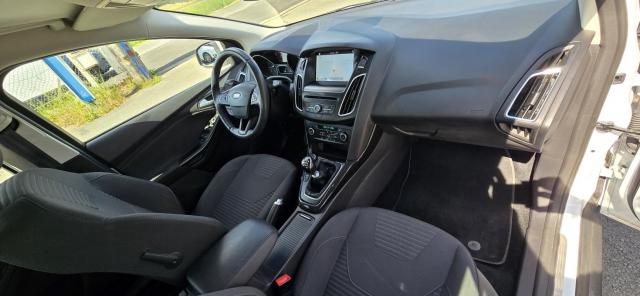 Ford Focus image 5