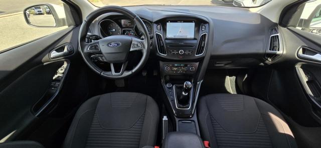 Ford Focus image 9
