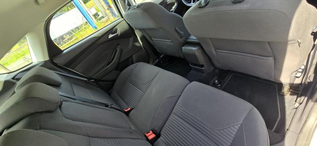 Ford Focus image 6