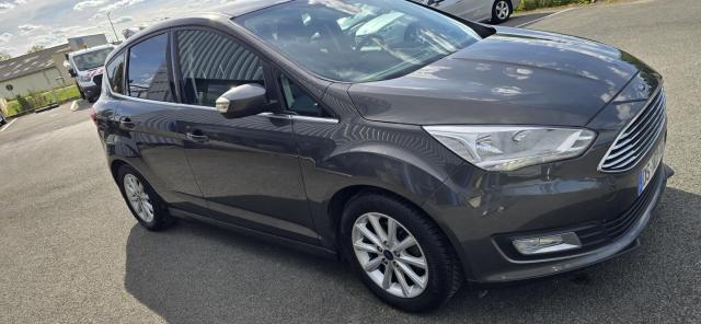 Ford C-Max image 9
