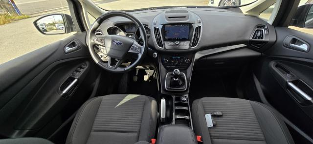 Ford C-Max image 5