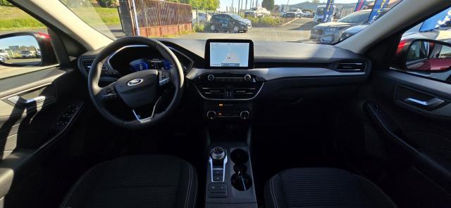 Ford Kuga image 2