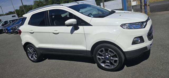 Ford Ecosport image 8