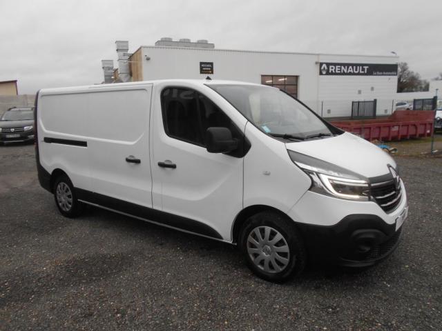 Renault Trafic image 8