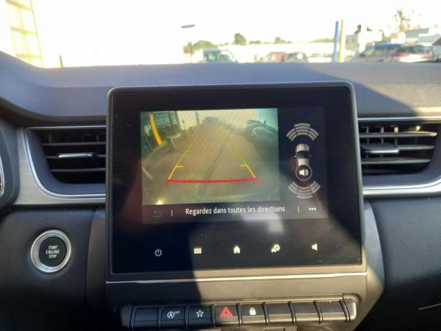 Renault Captur image 2