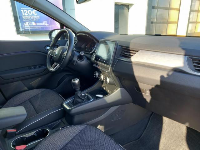 Renault Captur image 8