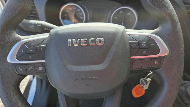 Iveco 35c16 image 3