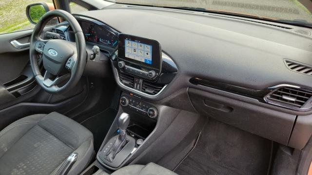 Ford Fiesta image 6